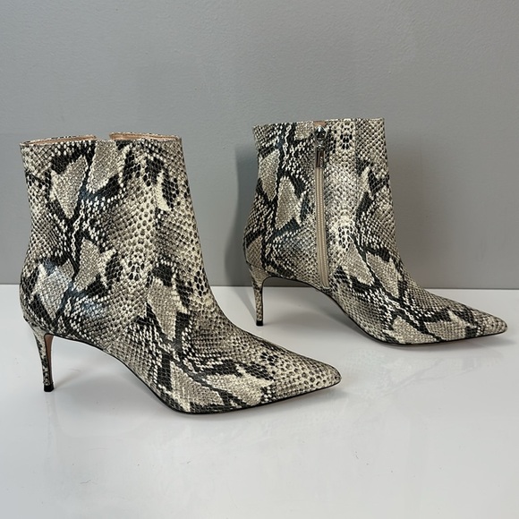 Schutz Bette Snake Leather Pointed Toe Booties Size 9.5 - Picture 2 of 16